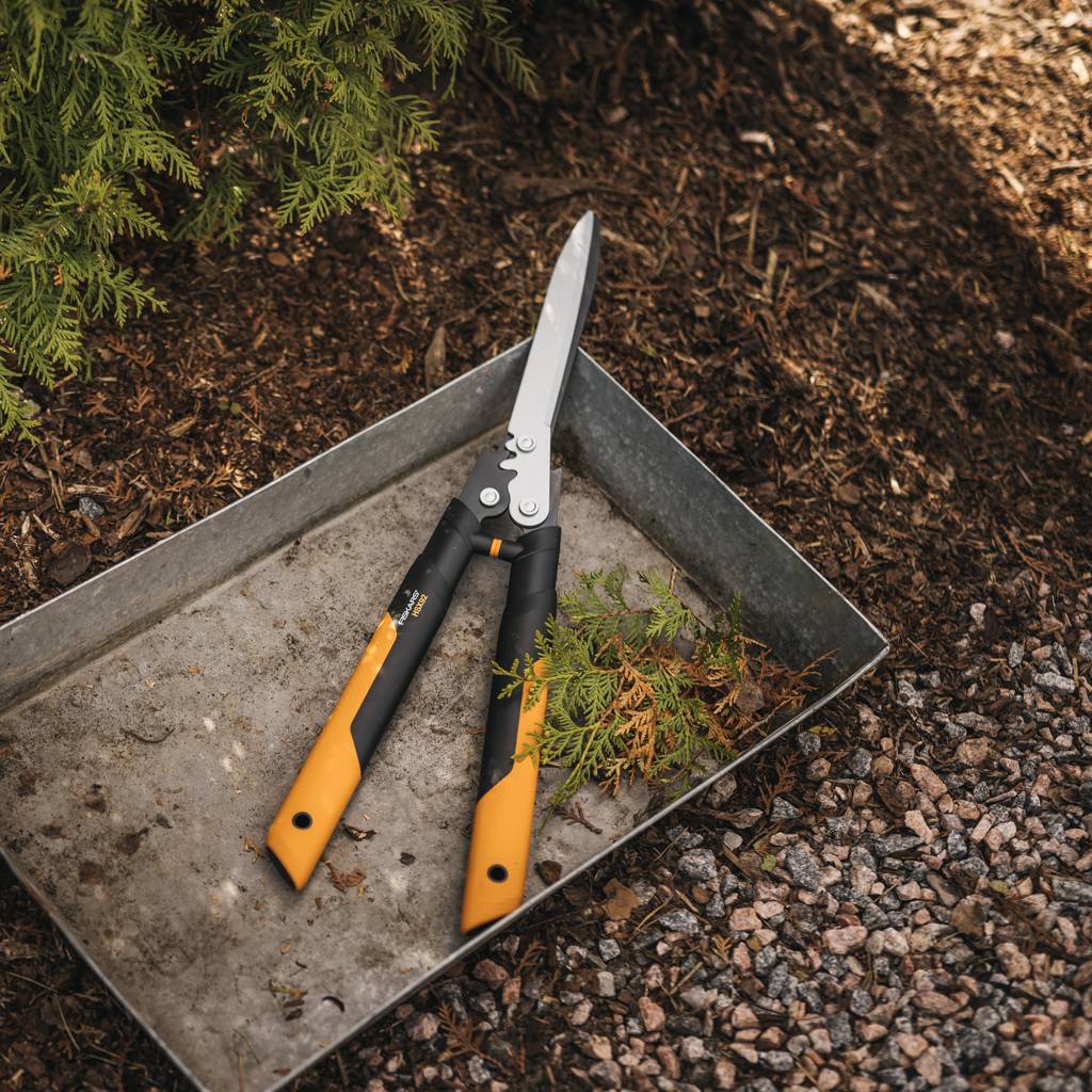 https://nowy.zarzadzanie-dajar.pl/media/catalog/product/1/0/1023631_powergearx_hedge_shear_hsx92_environment_01_1x1.jpg
