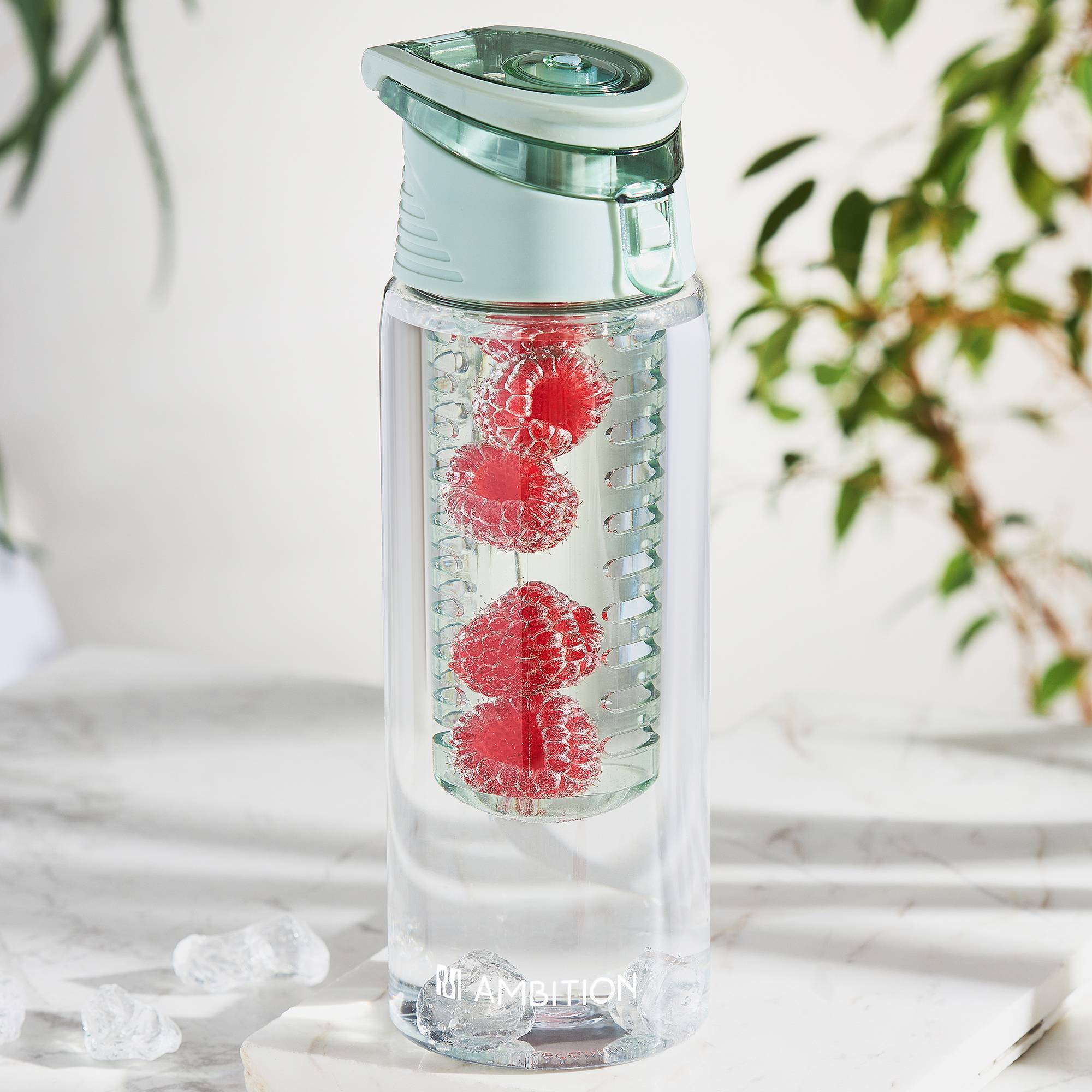 Wasserflasche Fruta Ambition mit Einsatz